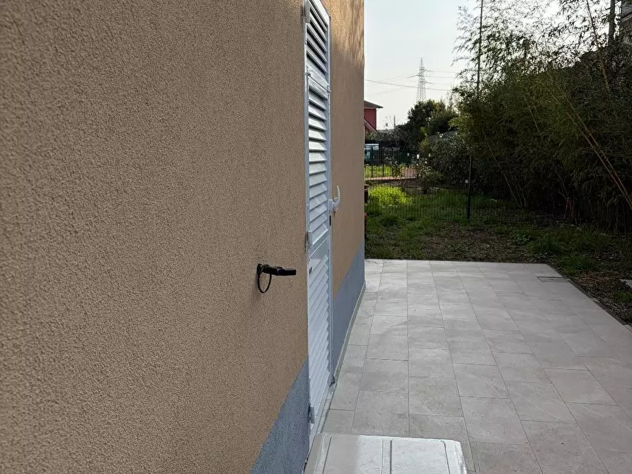 Immagine 18 di Casa semindipendente in vendita  a Sarzana