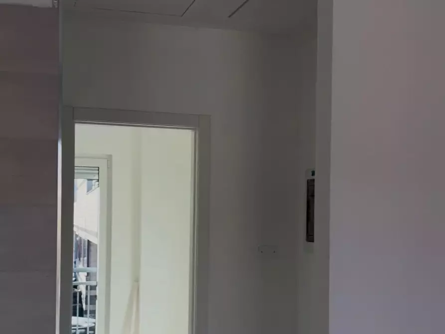 Immagine 8 di Appartamento in vendita  a Sarzana