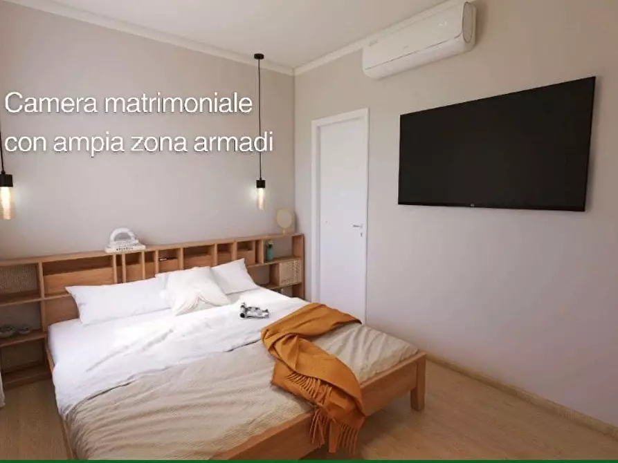 Immagine 17 di Appartamento in vendita  a Sarzana