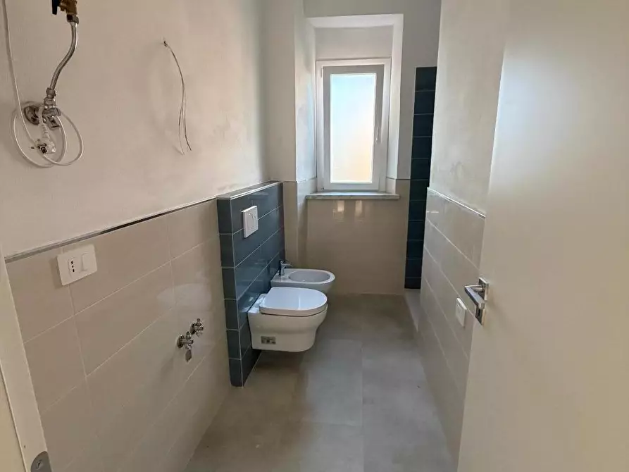 Immagine 13 di Appartamento in vendita  a Sarzana