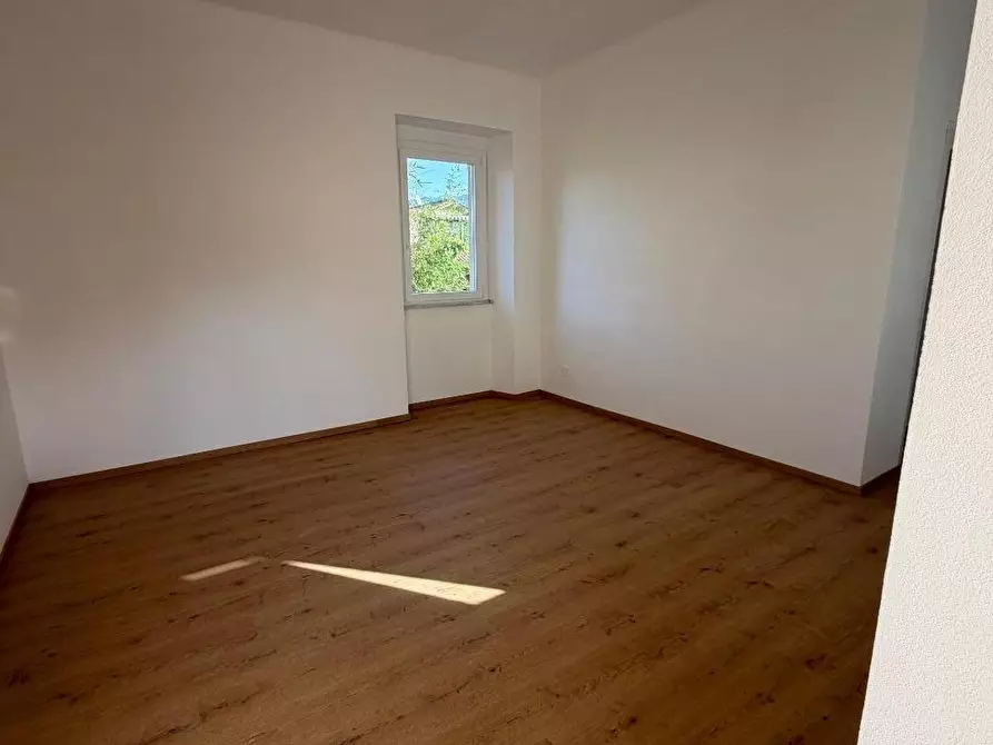 Immagine 7 di Appartamento in vendita  a Sarzana