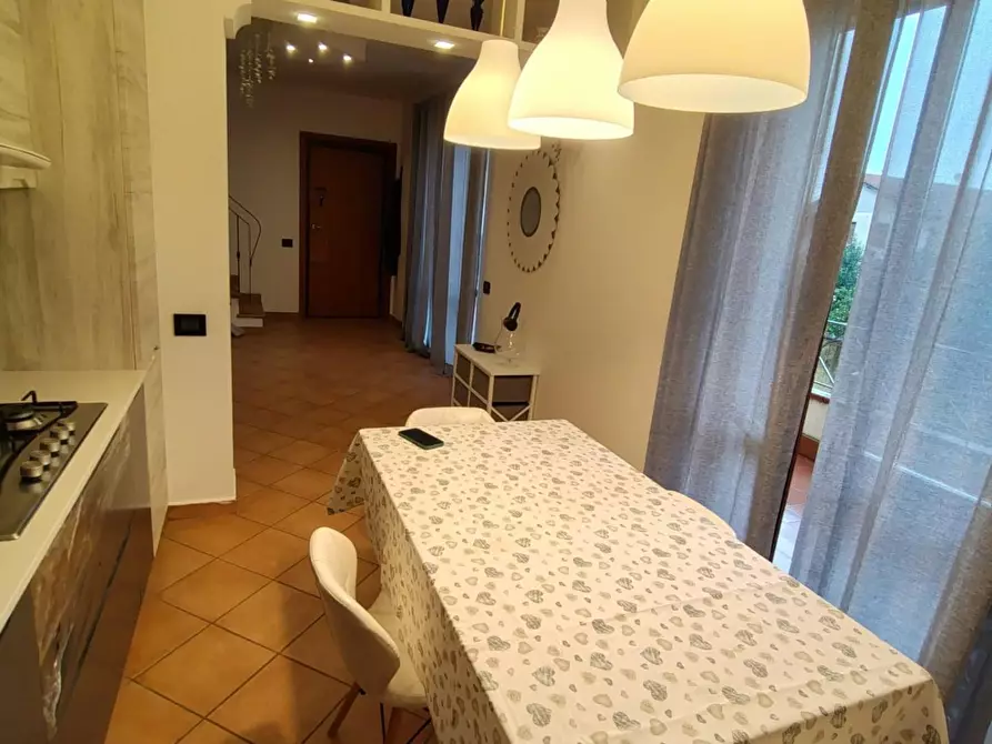 Immagine 18 di Appartamento in vendita  a Massa