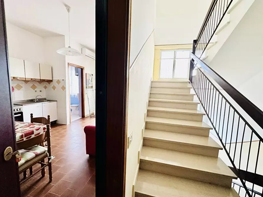 Immagine 2 di Appartamento in vendita  a Sarzana