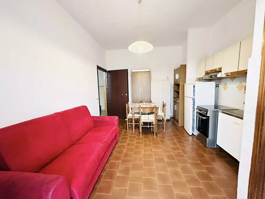 Immagine 3 di Appartamento in vendita  a Sarzana