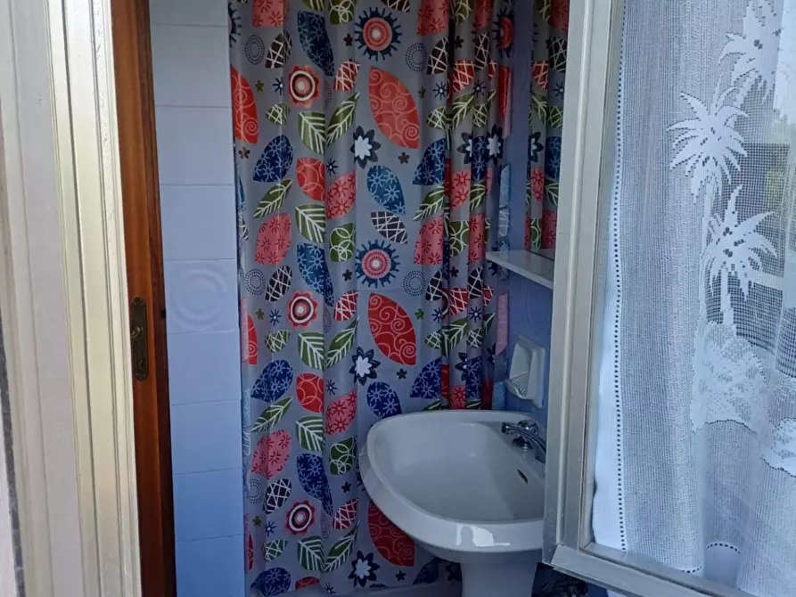 Immagine 12 di Appartamento in vendita  a Sarzana