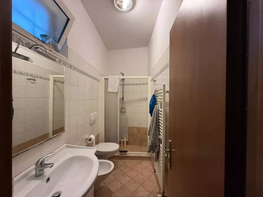 Immagine 7 di Appartamento in vendita  a Siena