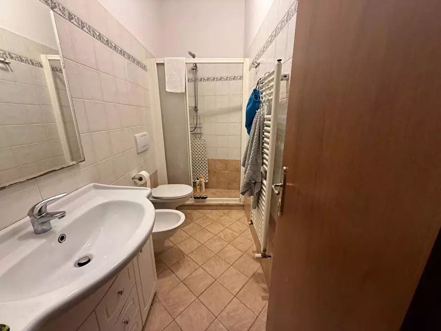 Immagine 8 di Appartamento in vendita  a Siena