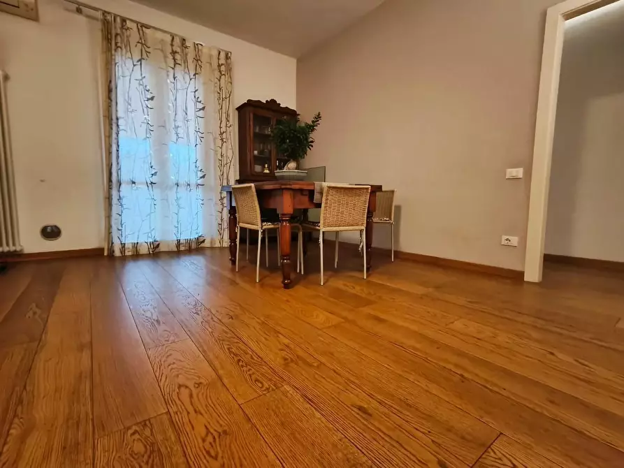 Immagine 9 di Appartamento in vendita  a Vinci