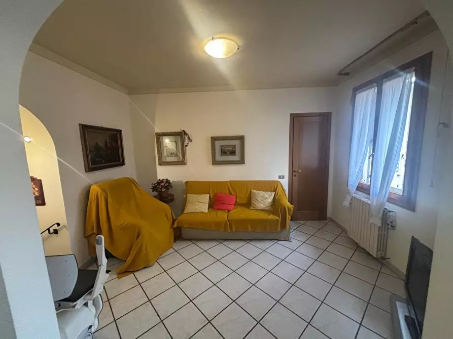 Immagine 12 di Appartamento in vendita  a Empoli