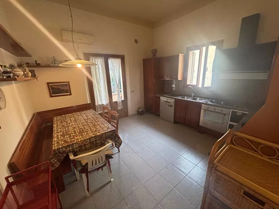 Immagine 10 di Appartamento in vendita  a Empoli