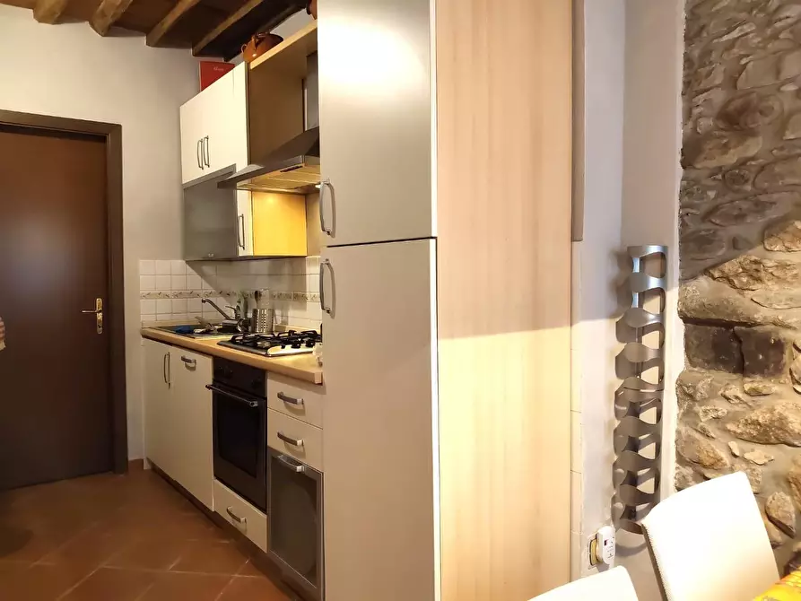 Immagine 15 di Rustico / casale in vendita  a Capannori