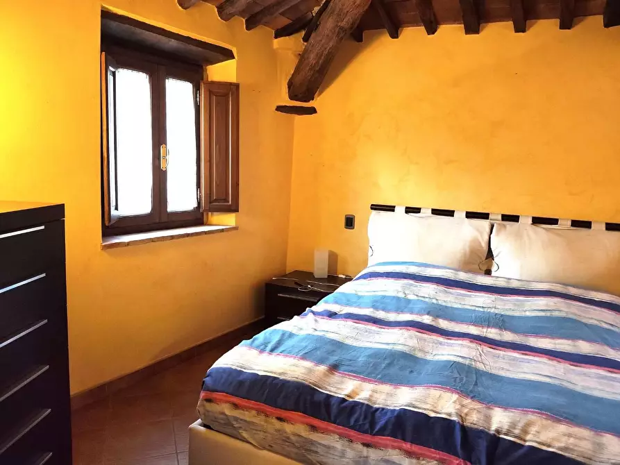 Immagine 20 di Rustico / casale in vendita  a Capannori