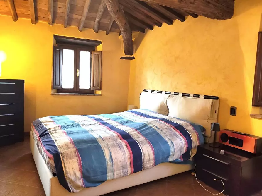 Immagine 22 di Rustico / casale in vendita  a Capannori