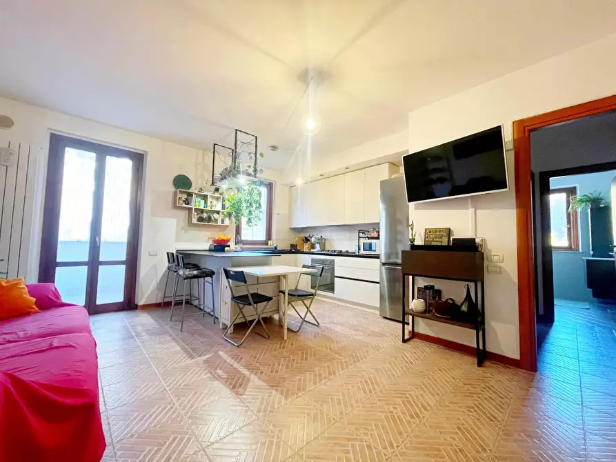 Immagine 2 di Appartamento in vendita  a Poggibonsi