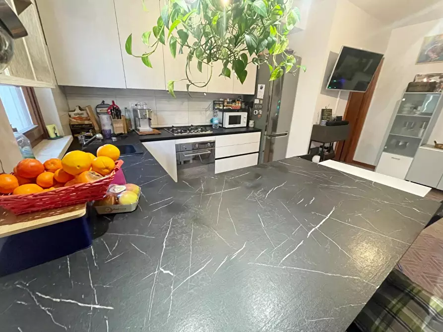 Immagine 3 di Appartamento in vendita  a Poggibonsi