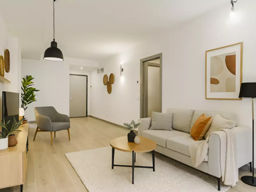 Immagine 1 di Appartamento in vendita  a Siena