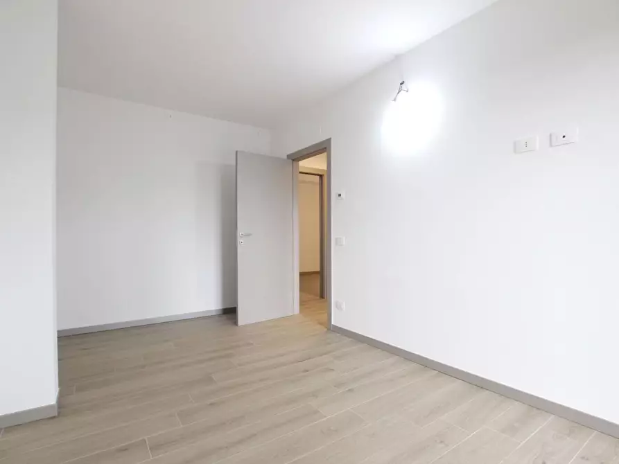 Immagine 6 di Appartamento in vendita  a Siena