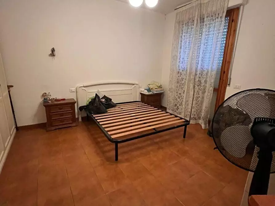 Immagine 2 di Appartamento in vendita  a Viareggio