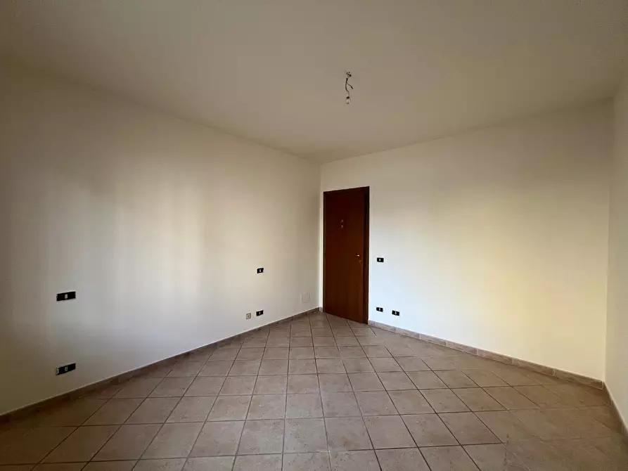 Immagine 16 di Appartamento in vendita  a Pontedera