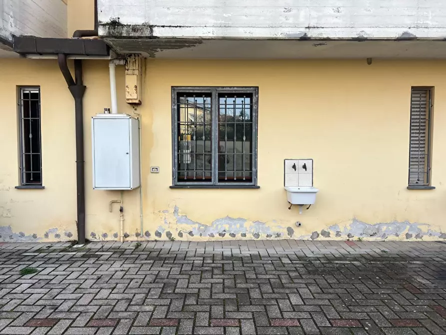 Immagine 22 di Appartamento in vendita  a Pontedera