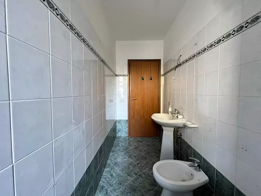 Immagine 12 di Appartamento in vendita  a Pontedera