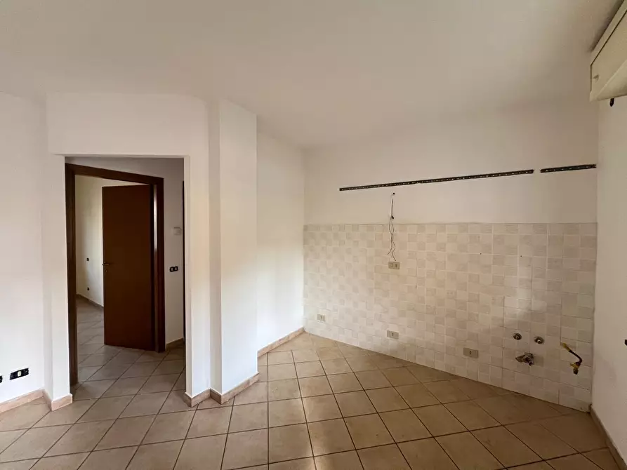 Immagine 5 di Appartamento in vendita  a Pontedera