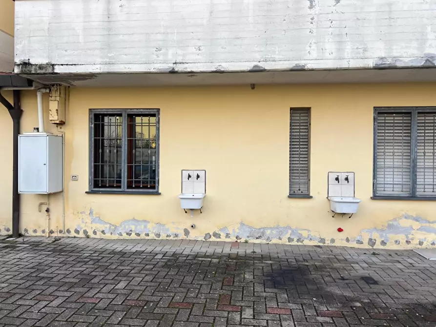 Immagine 20 di Appartamento in vendita  a Pontedera