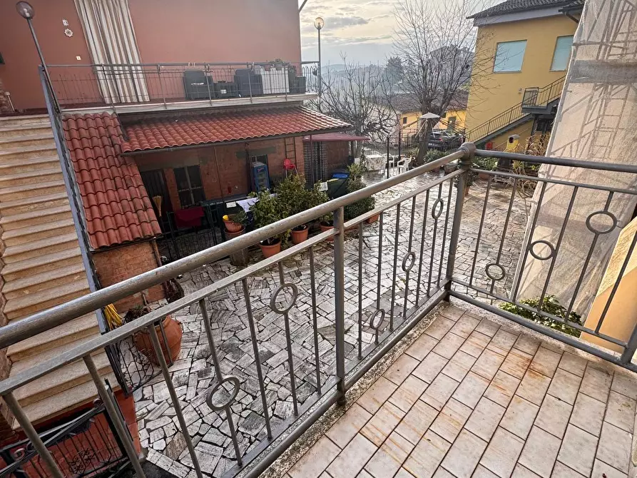 Immagine 3 di Appartamento in vendita  a Sovicille