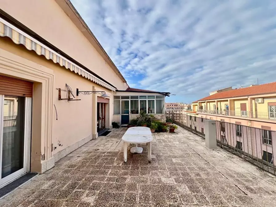 Immagine 22 di Appartamento in vendita  a Livorno