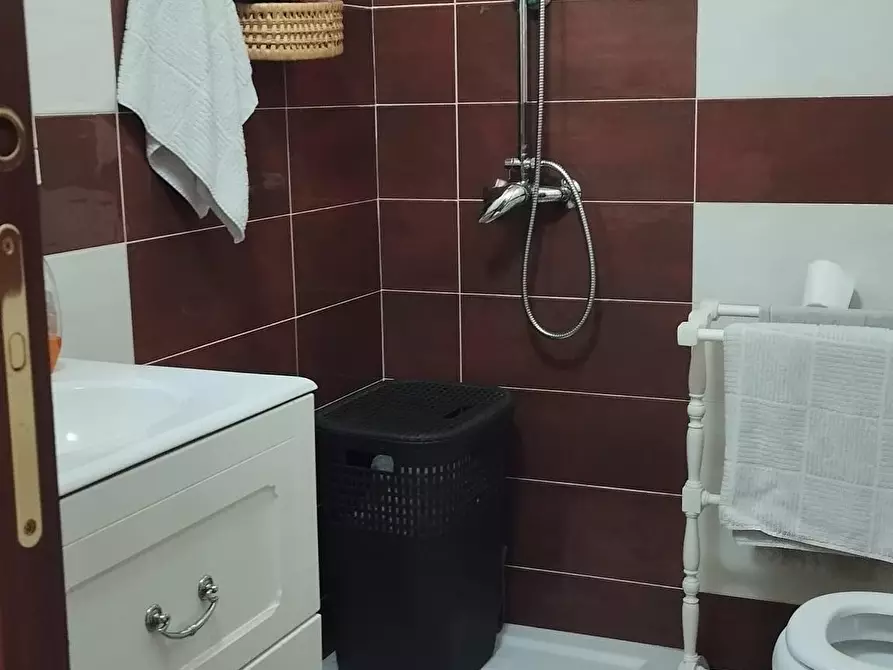 Immagine 15 di Terratetto in vendita  a Cascina