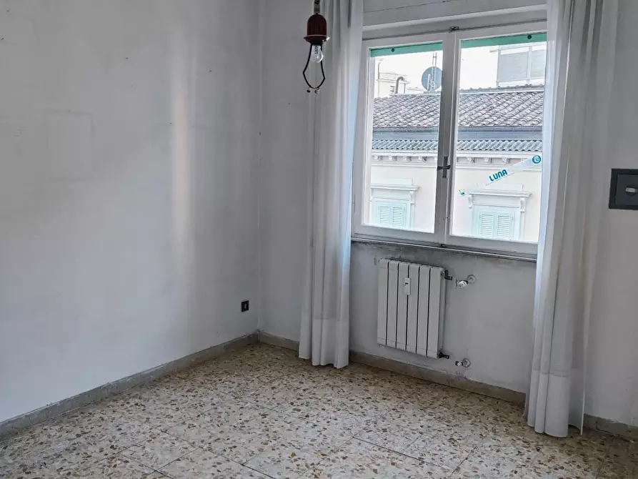 Immagine 15 di Appartamento in vendita  a Livorno