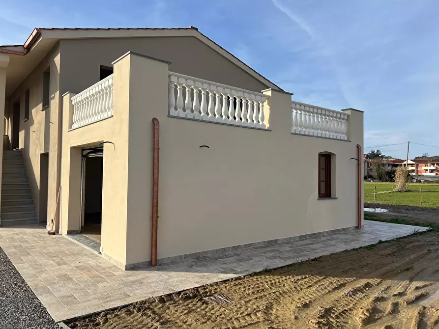 Immagine 39 di Villa in vendita  a Santa Maria A Monte