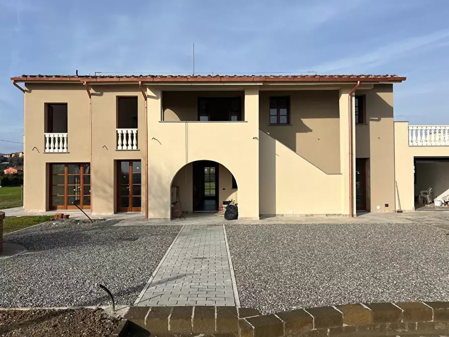 Immagine 18 di Villa in vendita  a Santa Maria A Monte