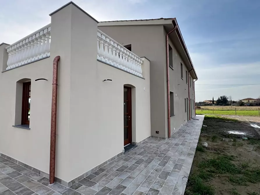 Immagine 41 di Villa in vendita  a Santa Maria A Monte