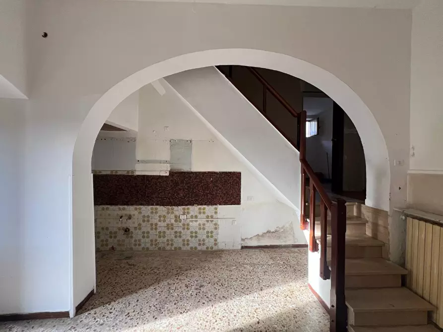 Immagine 30 di Appartamento in vendita  a Santa Maria A Monte