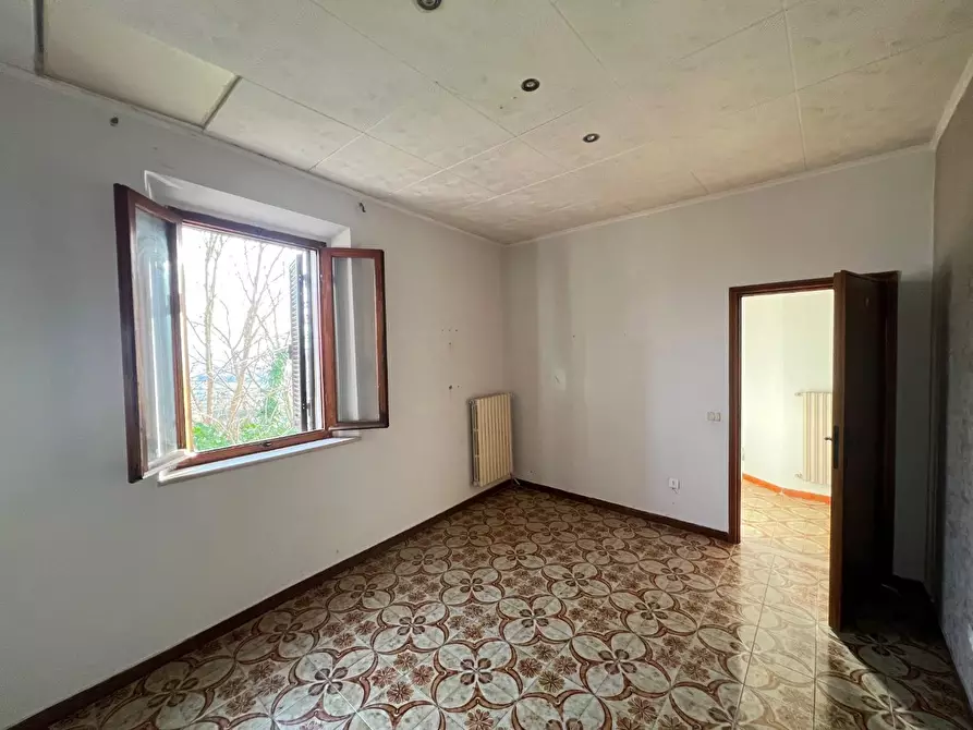 Immagine 12 di Appartamento in vendita  a Santa Maria A Monte