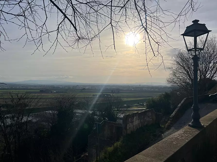 Immagine 32 di Appartamento in vendita  a Santa Maria A Monte