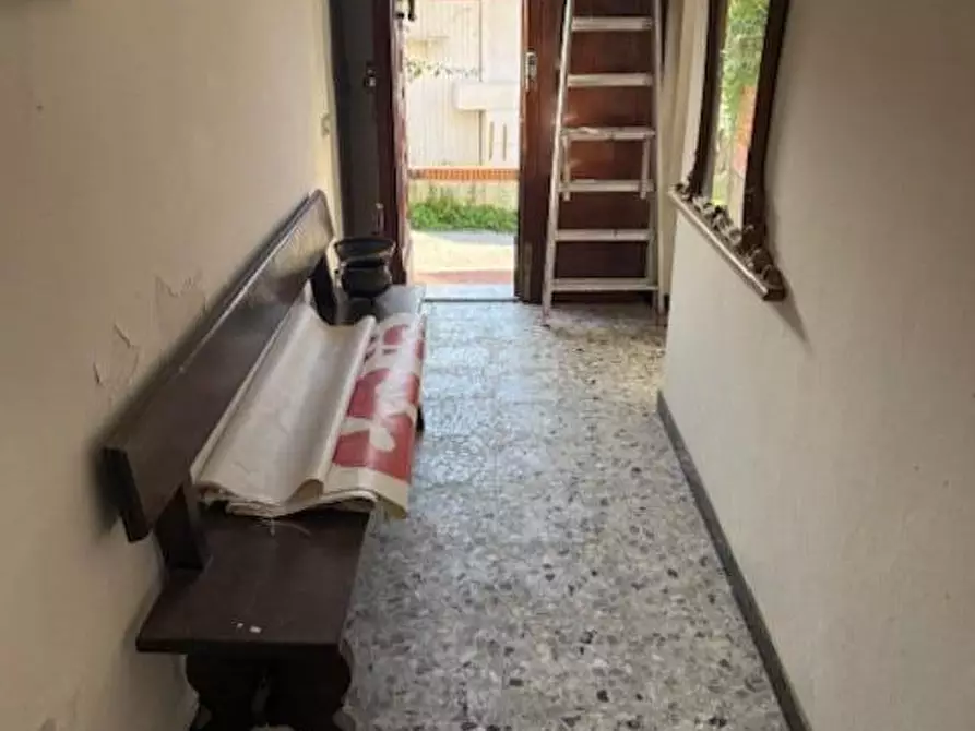 Immagine 23 di Porzione di casa in vendita  a Carrara