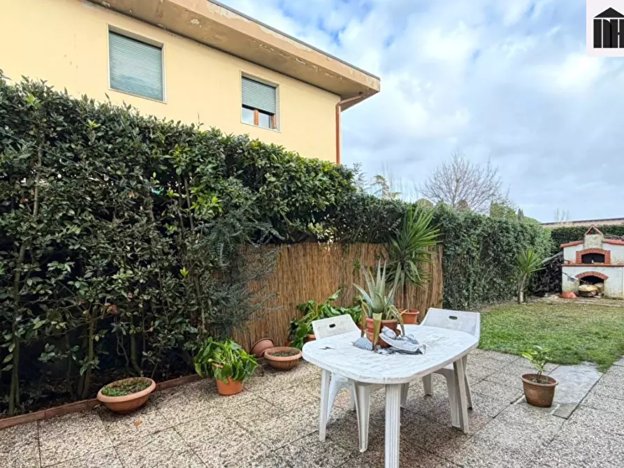 Immagine 2 di Appartamento in vendita  a Fucecchio