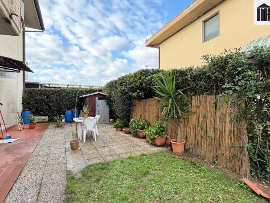 Immagine 25 di Appartamento in vendita  a Fucecchio