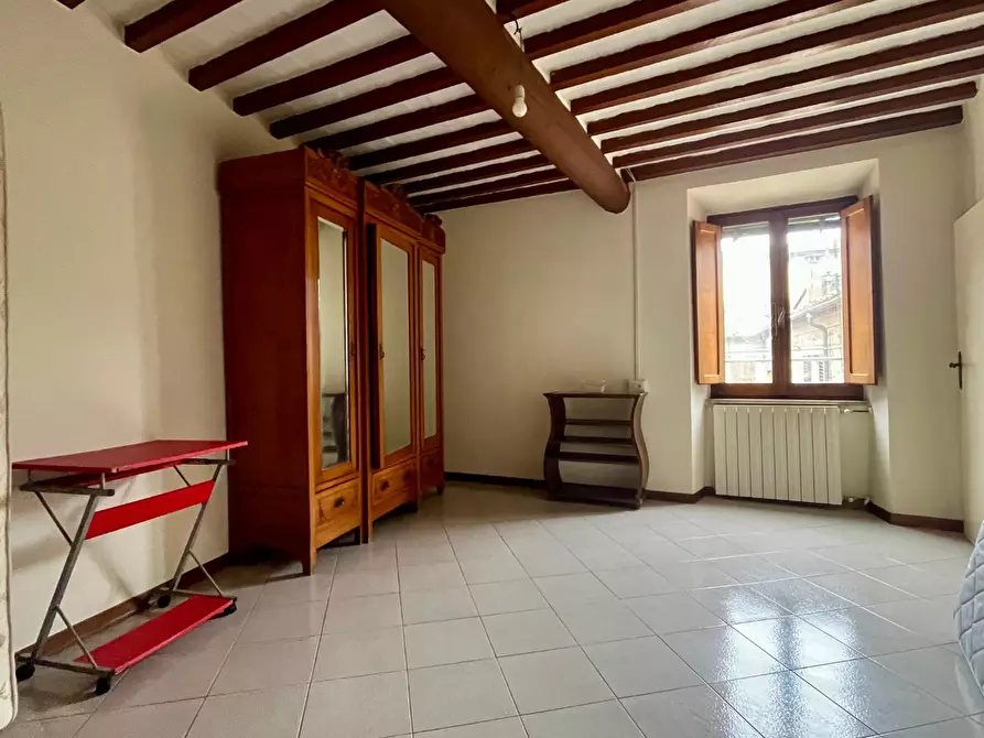 Immagine 9 di Appartamento in vendita  a Asciano