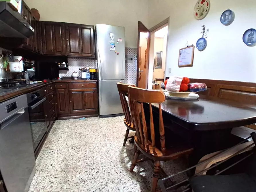 Immagine 9 di Casa semindipendente in vendita  a Capannori