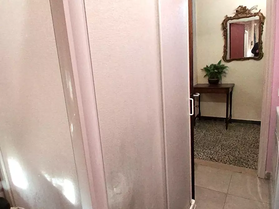 Immagine 15 di Casa semindipendente in vendita  a Capannori