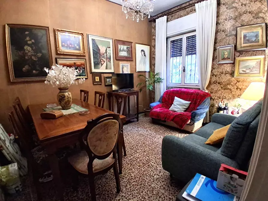 Immagine 11 di Casa semindipendente in vendita  a Capannori