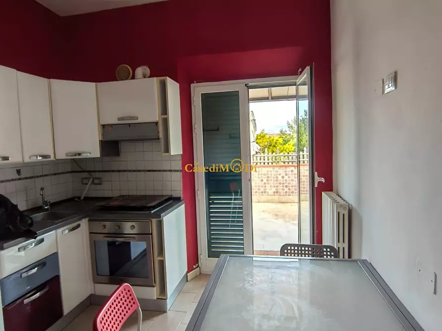 Immagine 5 di Appartamento in vendita  a Livorno