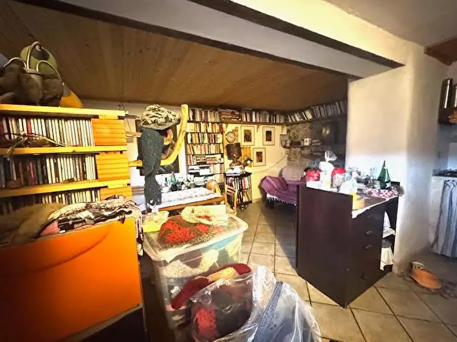 Immagine 8 di Terratetto in vendita  a Castelnuovo Magra