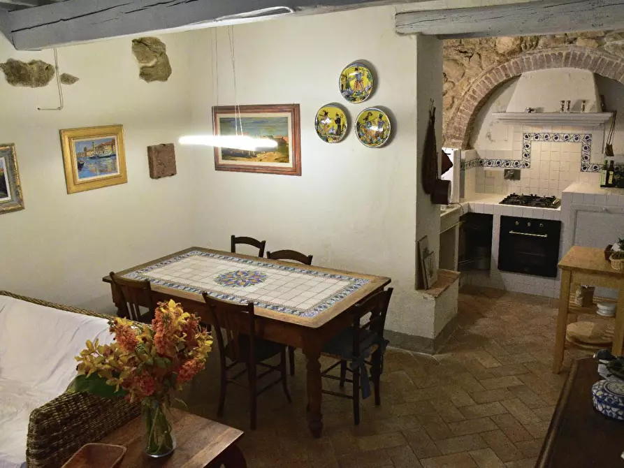 Immagine 4 di Appartamento in vendita  a Casale Marittimo