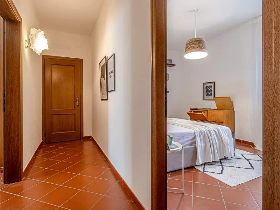 Immagine 9 di Villa in vendita  a San Giuliano Terme