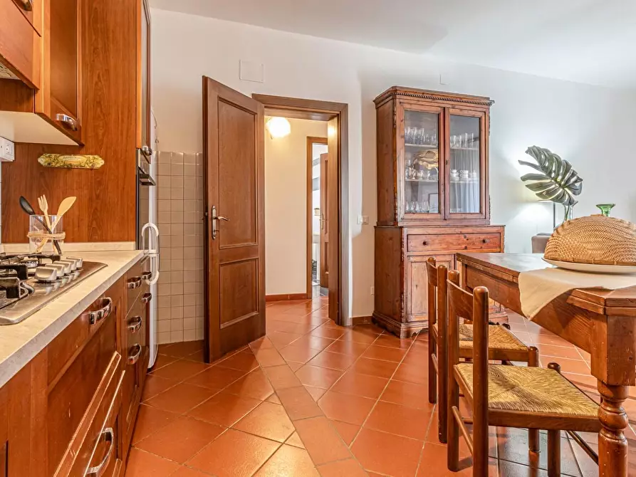 Immagine 16 di Villa in vendita  a San Giuliano Terme