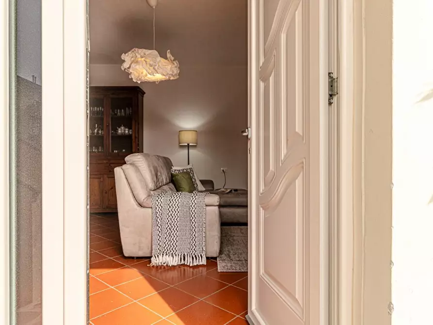 Immagine 21 di Villa in vendita  a San Giuliano Terme